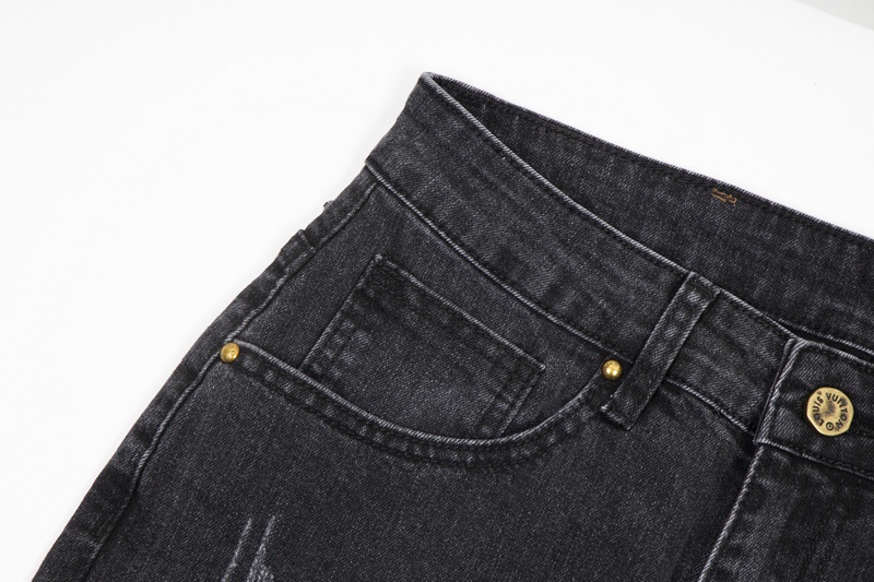 【LOUIS VUITTON   公式旗艦店】 ルイヴィトン  ジーパン  ご好評に付き再入荷！