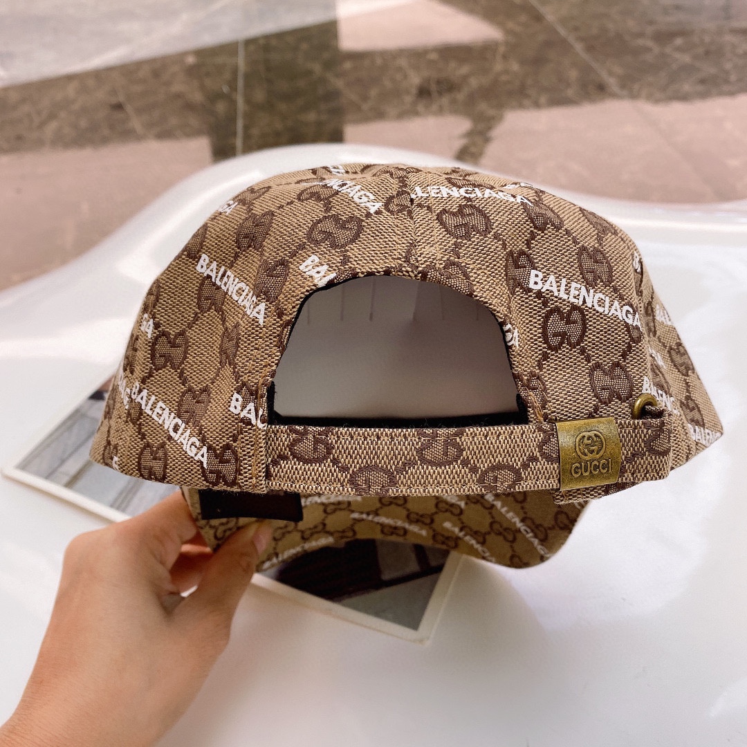 【BALENCIAGA   バレンシアガ】【数量限定】 野球帽 / ハット