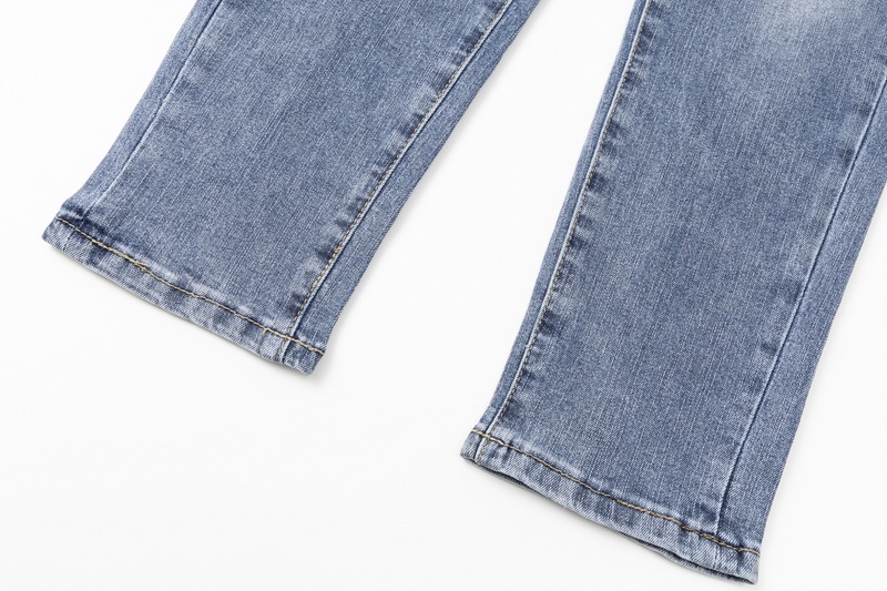 【LOUIS VUITTON   公式旗艦店】 ルイヴィトン  ジーパン  ご好評に付き再入荷！