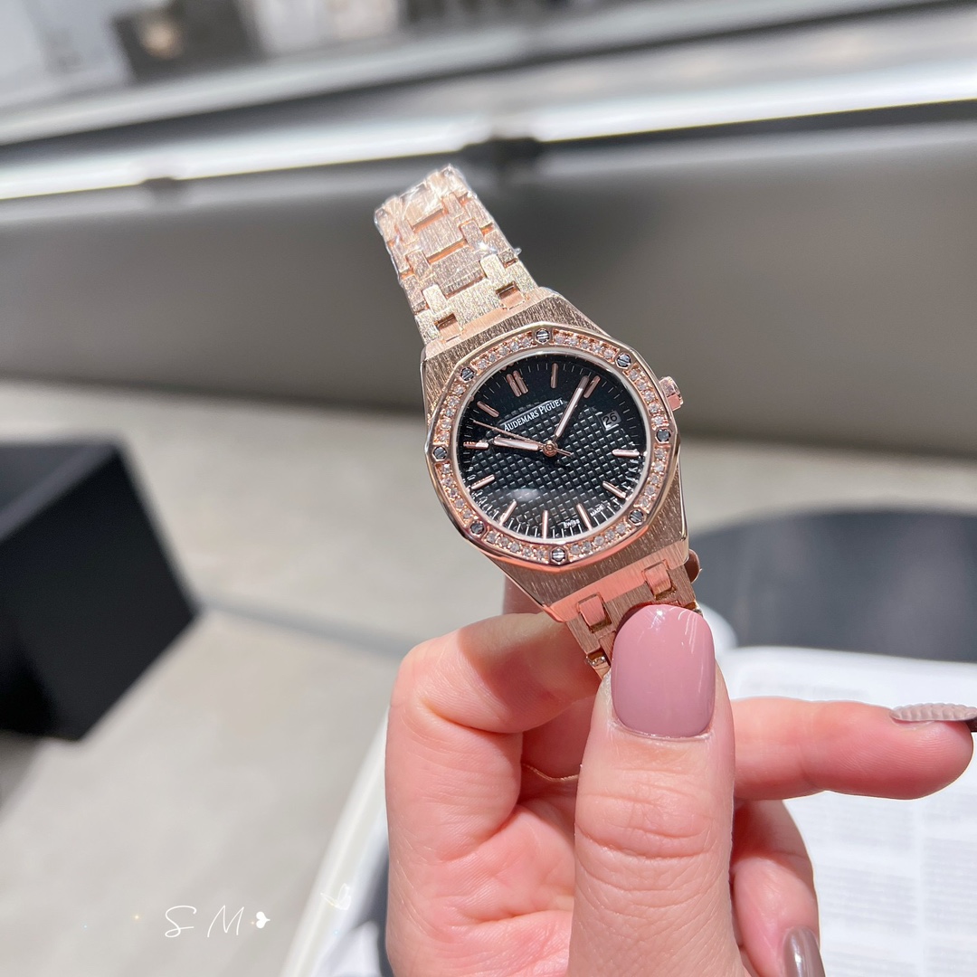 【2024】Audemars Piguet ( オーデマ ピゲ)  腕時計  33MM