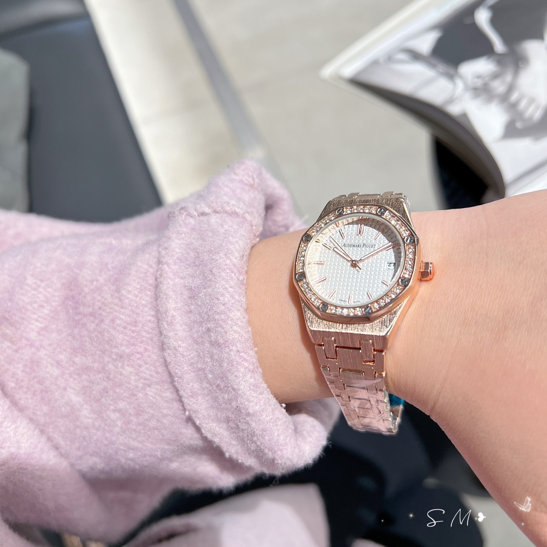 【2024】Audemars Piguet ( オーデマ ピゲ)  腕時計  33MM