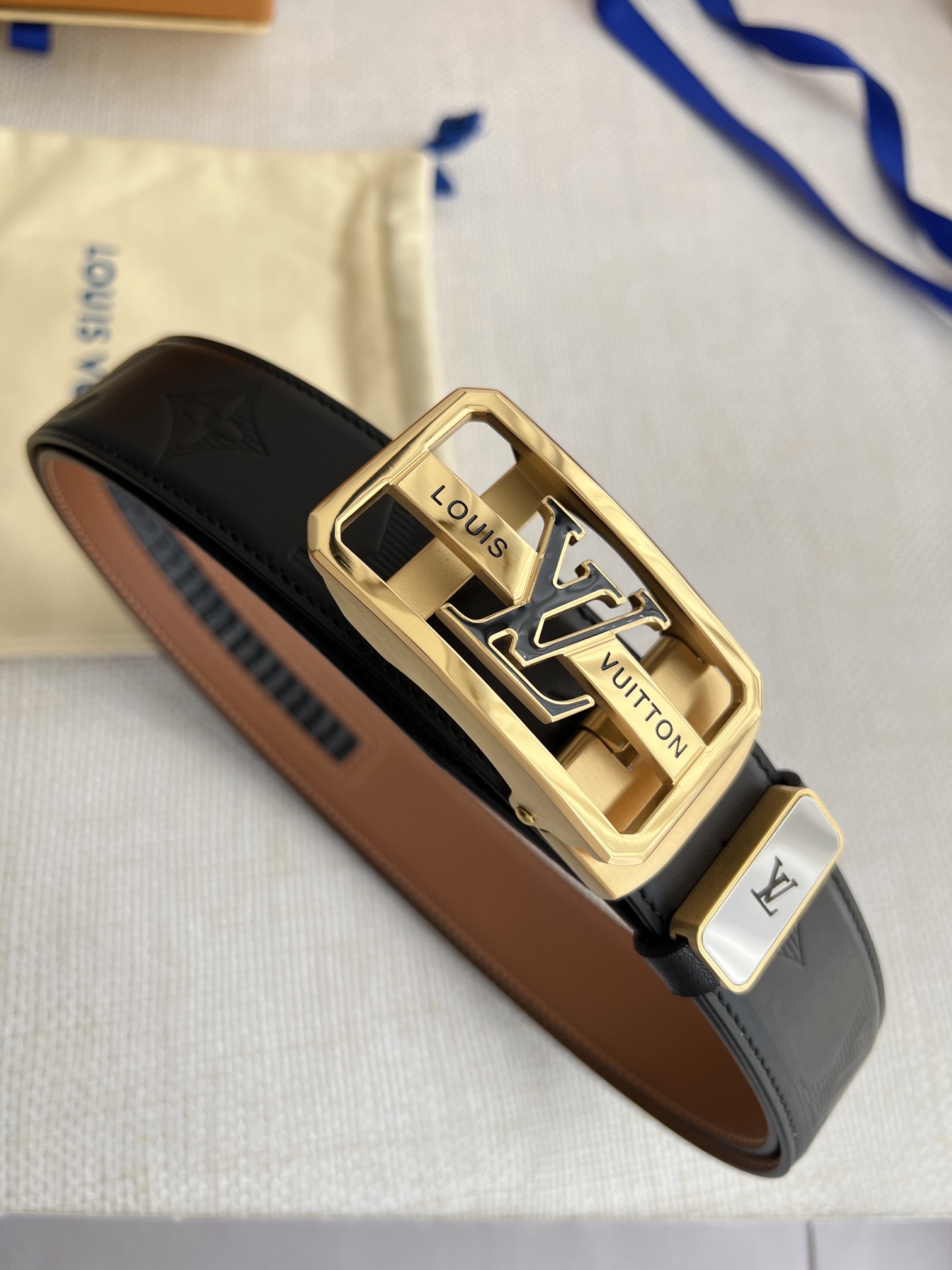 【LOUIS VUITTON】(ルイヴィトン) 3.5cm   ベルト メンズ