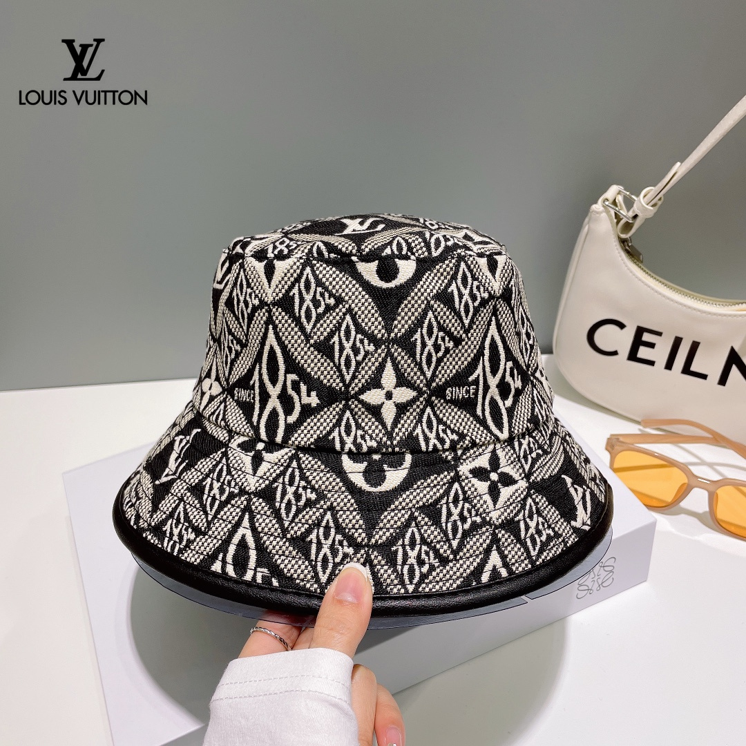 LOUIS VUITTON( ルイヴィトン)フィッシャーマンズハット