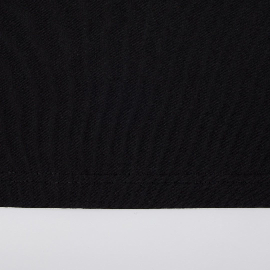 【 CELINE  公式旗艦店】セリーヌ    Tシャツ ご好評に付き再入荷！