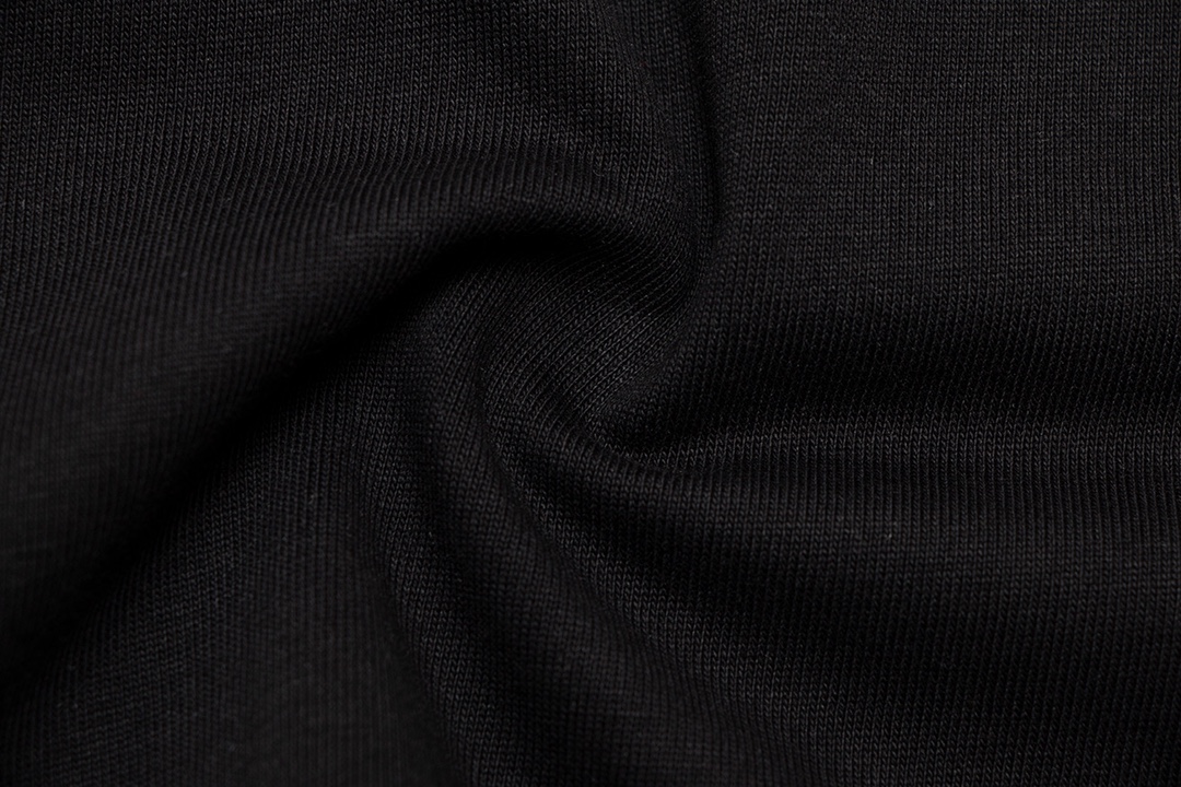 【2024】Off-White(オフホワイト)  半袖シャツ　Tシャツ 落書き矢じり　油絵 100％純綿生地　　快適　通気性が良い　シンプルの風格　かっこいい　白　黒　男女兼用