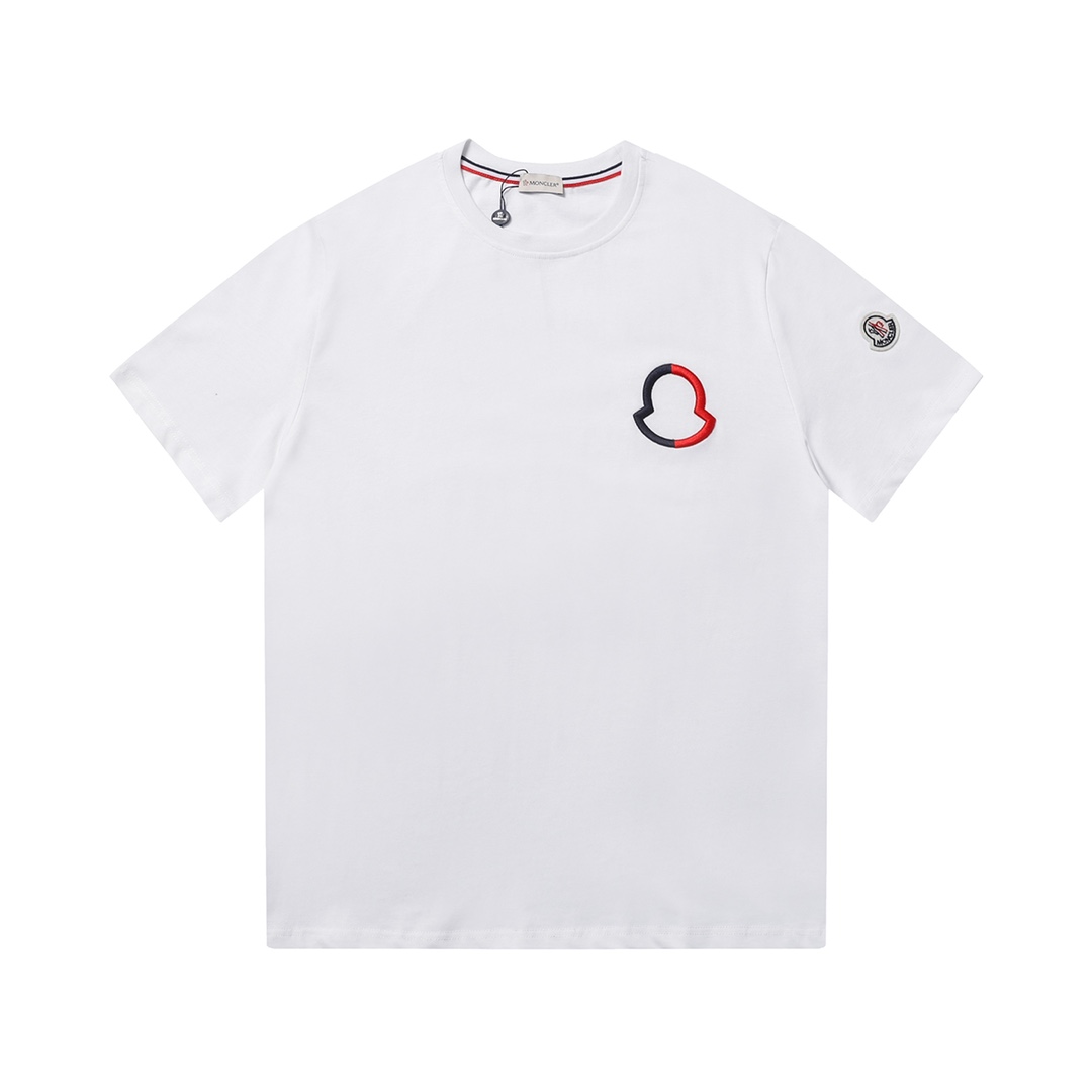 【MONCLER 公式旗艦店】モンクレール   Tシャツ  ご好評に付き再入荷！