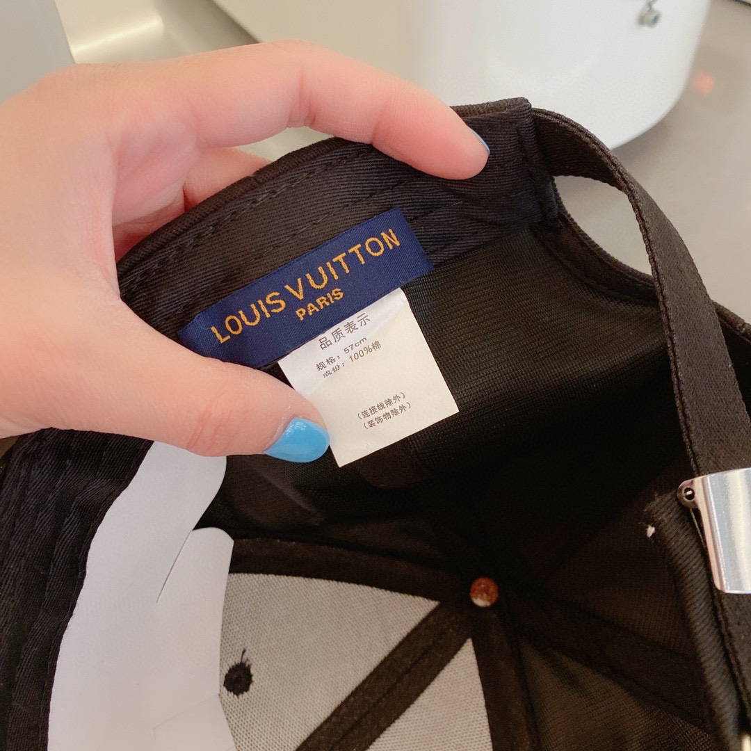 【LOUIS VUITTON   ルイヴィトン 】【数量限定】 野球帽 / ハット