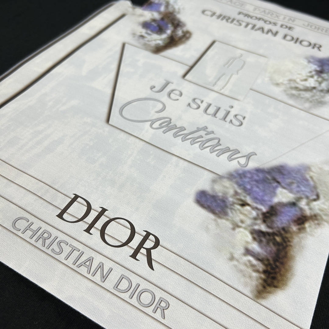 【2024】【DIOR公式旗艦店】ディオール   Tシャツ ご好評に付き再入荷！