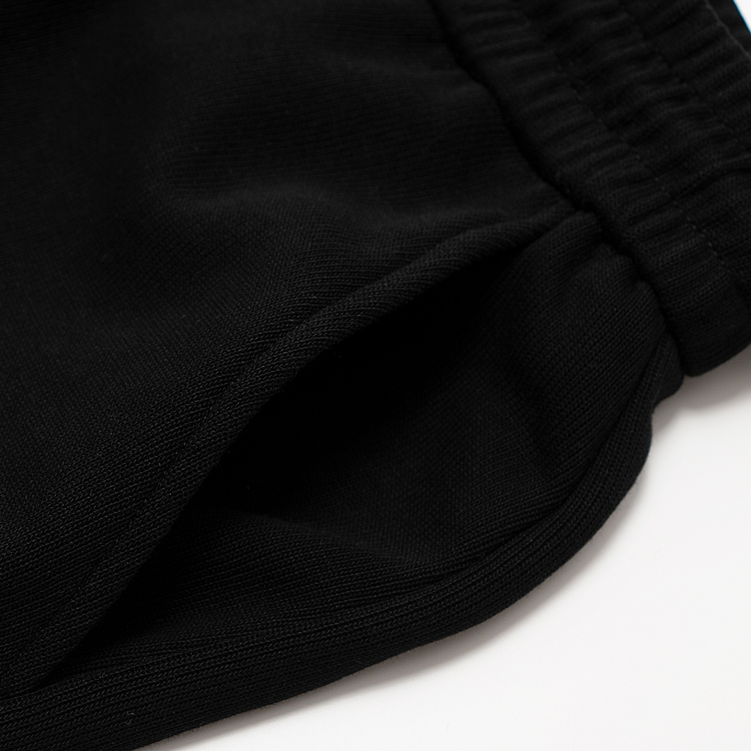 【BALENCIAGA   公式旗艦店】バレンシアガ   ショートパンツ  ご好評に付き再入荷！