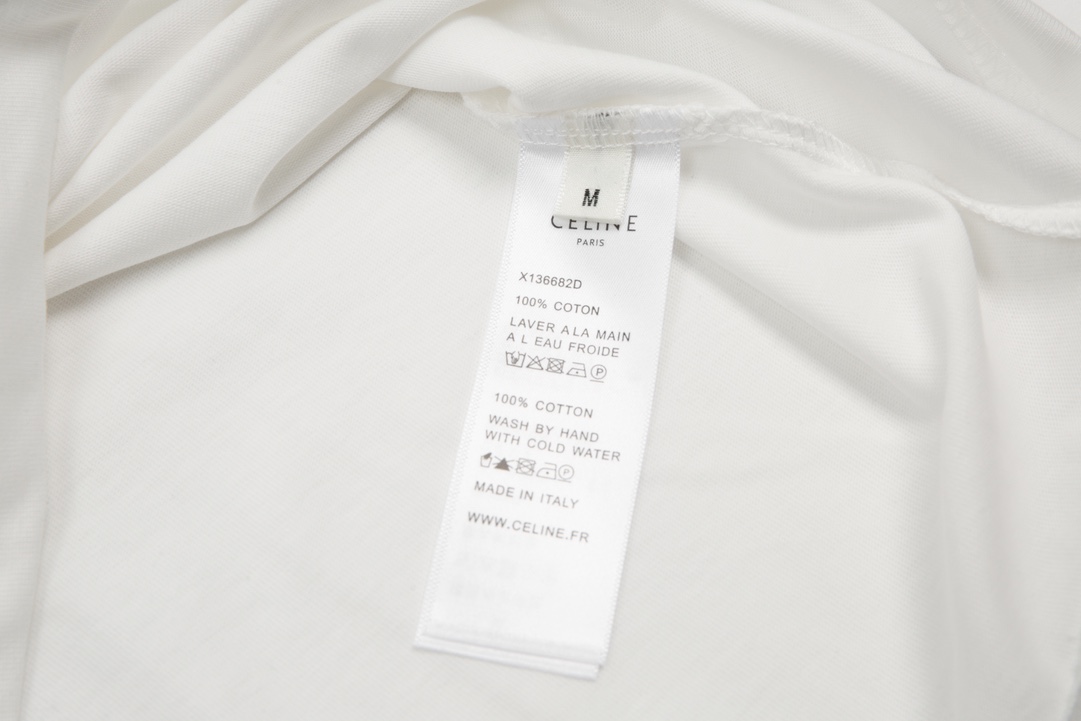 【 CELINE  公式旗艦店】セリーヌ    Tシャツ ご好評に付き再入荷！