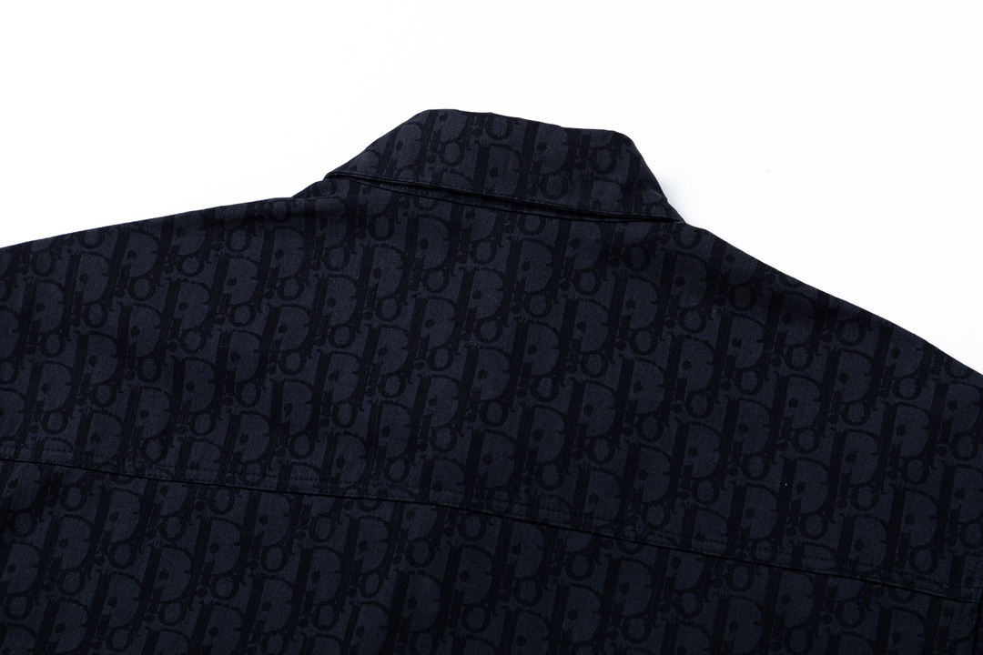 【DIOR    公式旗艦店】 ディオール   半袖シャツ  ご好評に付き再入荷！