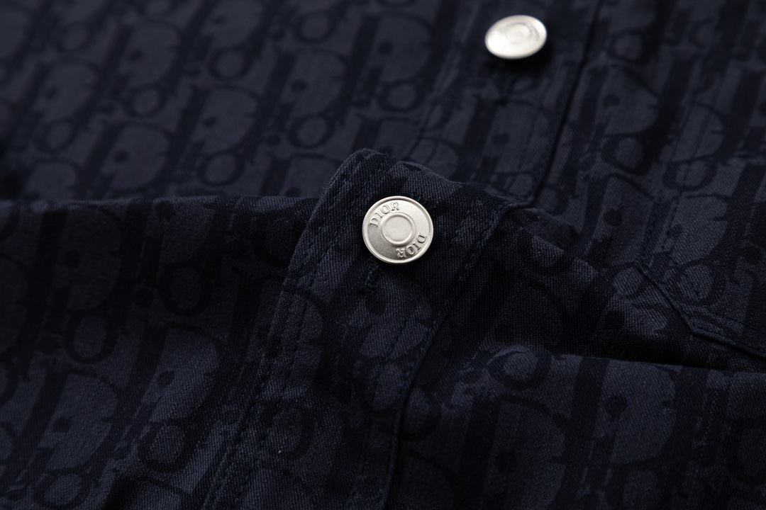 【DIOR    公式旗艦店】 ディオール   半袖シャツ  ご好評に付き再入荷！