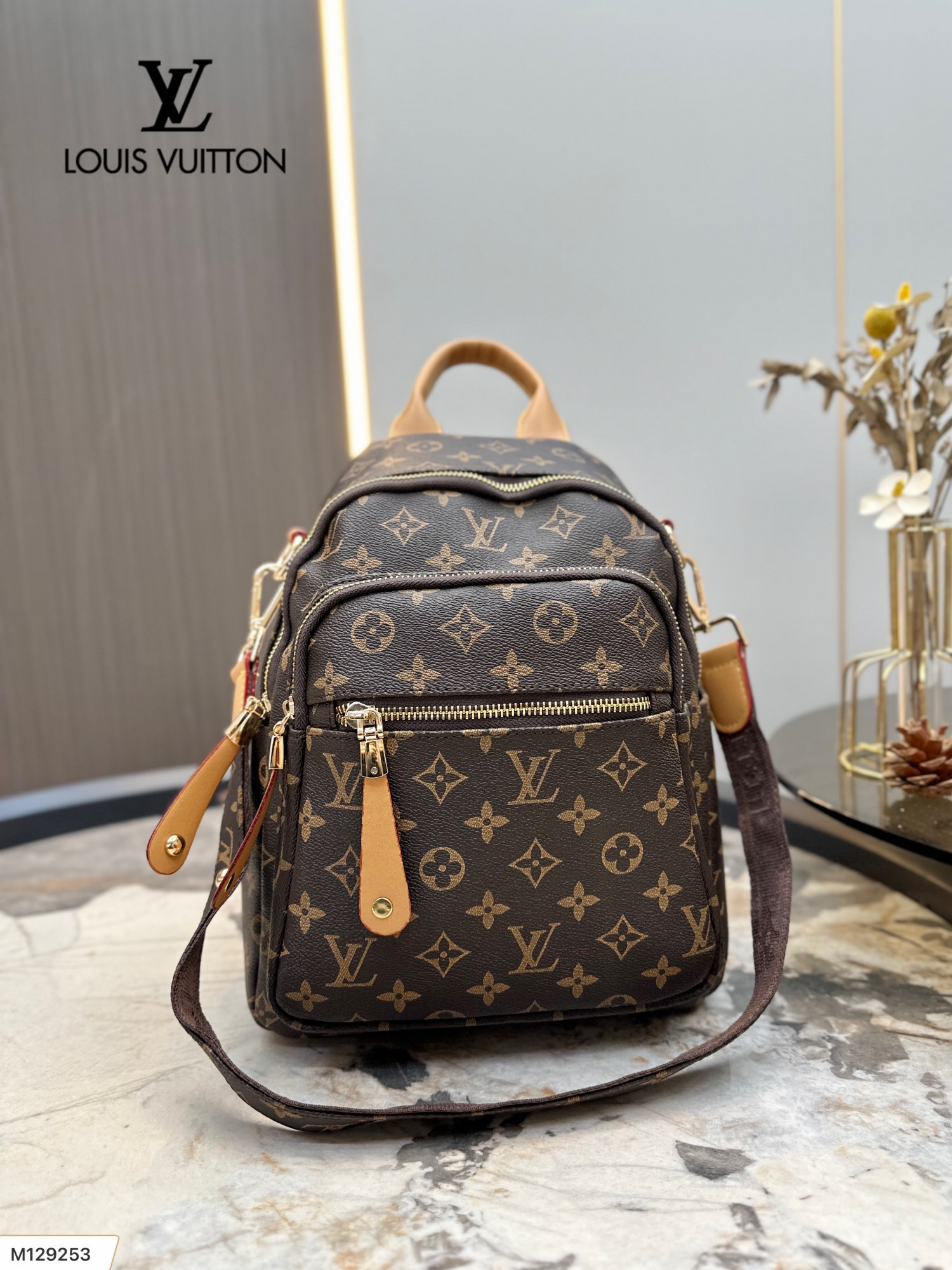 【 LOUIS VUITTON公式 旗艦店】ルイヴィトン   リュックサック   当日出荷 好評に付き再入荷！25*30CM