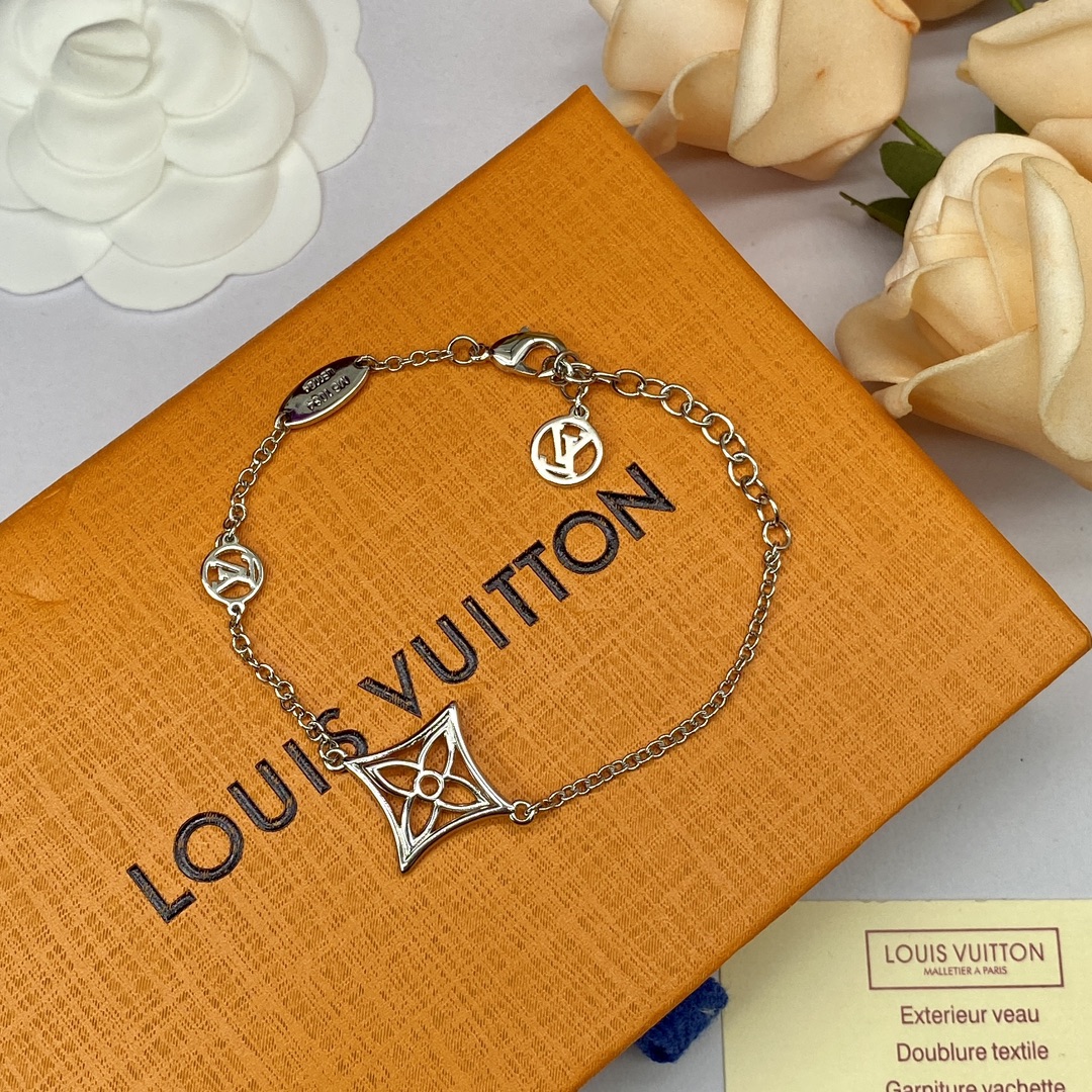 【2024】LV【 LOUIS VUITTON】ブレスレット、ファッションシンプルなスタイル
