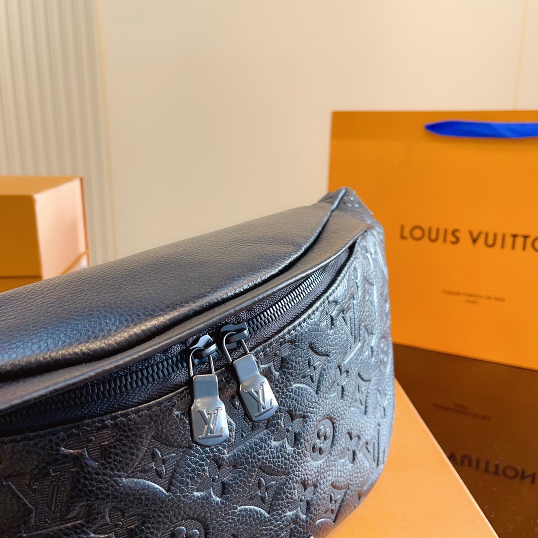 【 LOUIS VUITTON公式 旗艦店】ルイヴィトン   ウエストポーチ   当日出荷 好評に付き再入荷！35*10*16CM