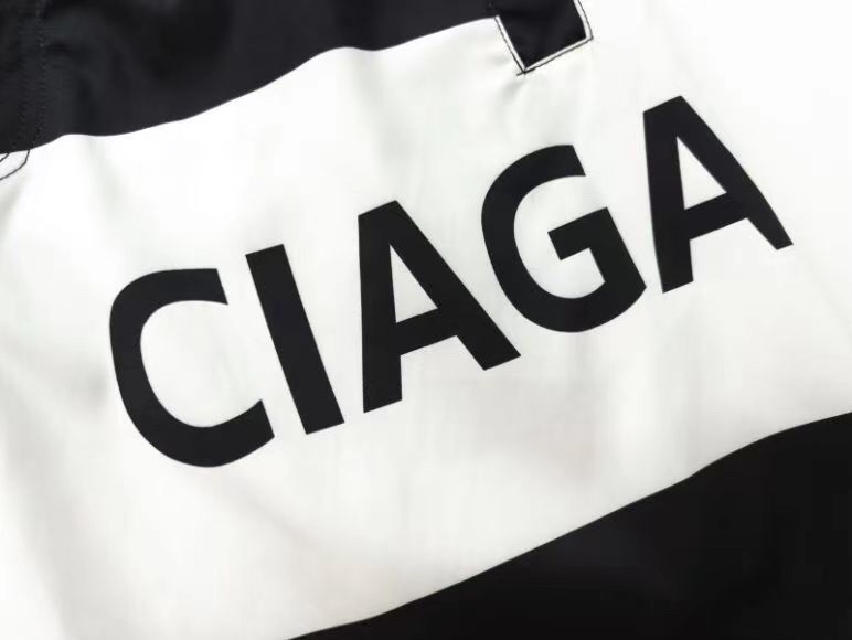 【2024】【BALENCIAGA  公式旗艦店】 バレンシアガ   ショートパンツ  ご好評に付き再入荷！