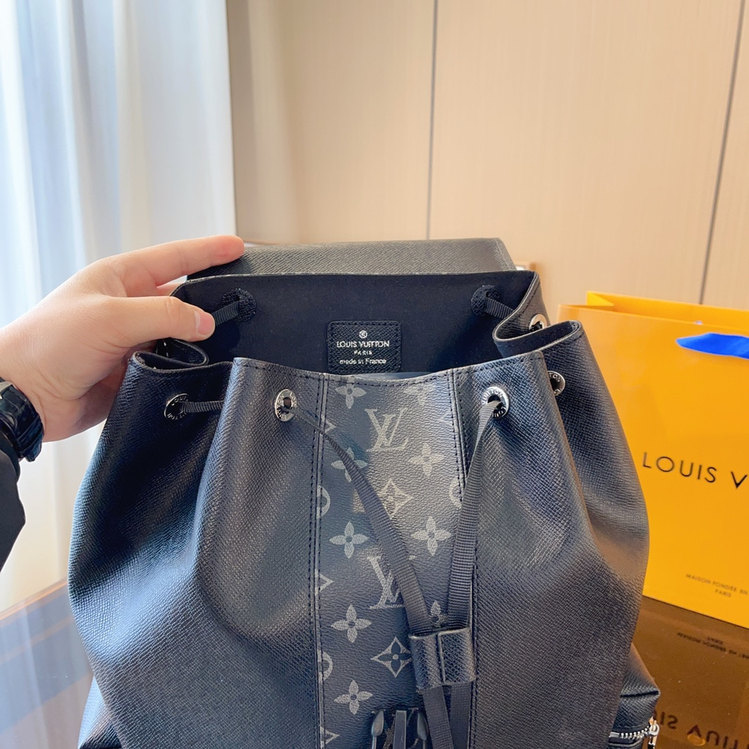 【 LOUIS VUITTON公式 旗艦店】ルイヴィトン   リュックサック   当日出荷 好評に付き再入荷！28*16*42CM