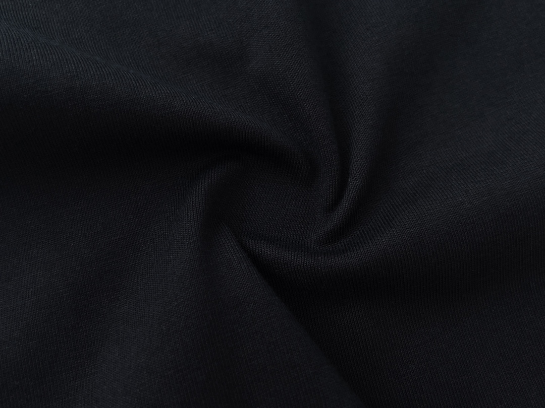 【2024】【GUCCI 公式旗艦店】クッチ   Tシャツ ご好評に付き再入荷！