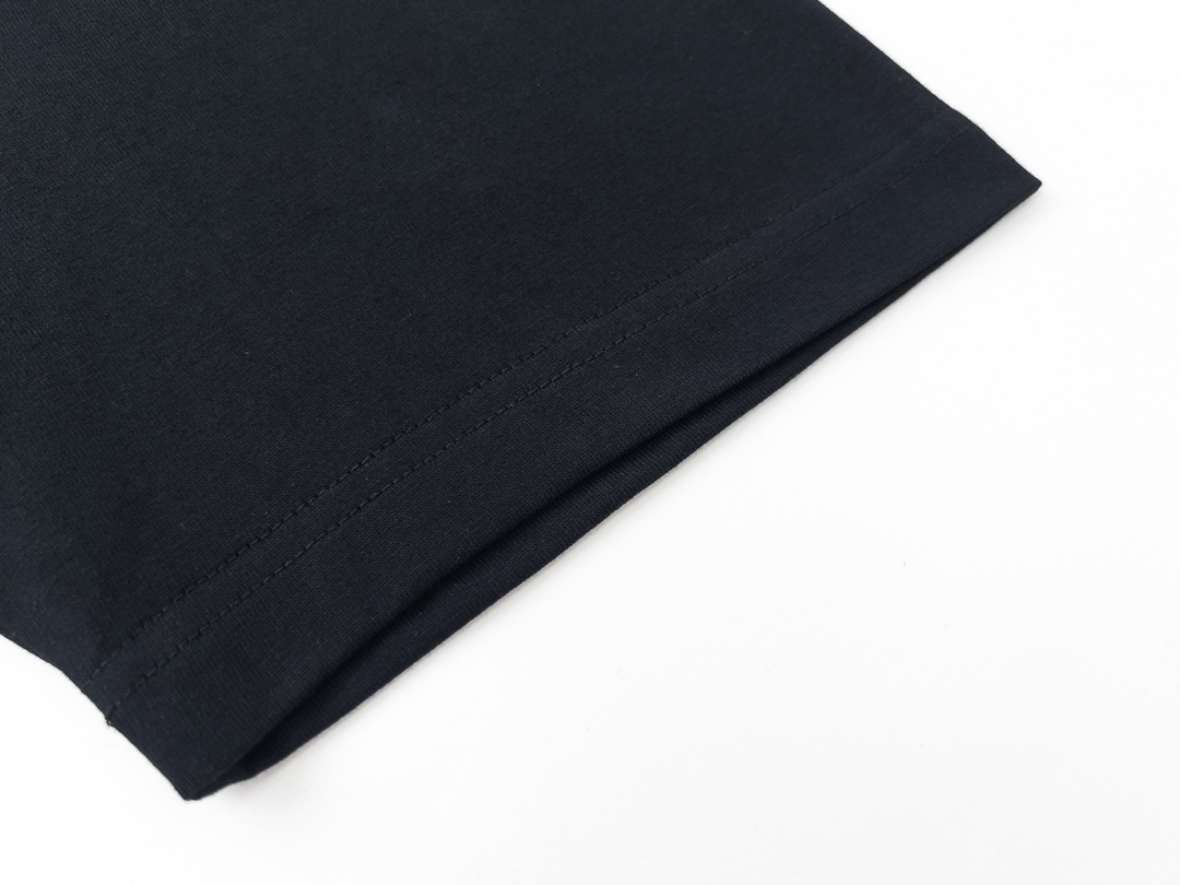 【2024】【GUCCI 公式旗艦店】クッチ   Tシャツ ご好評に付き再入荷！