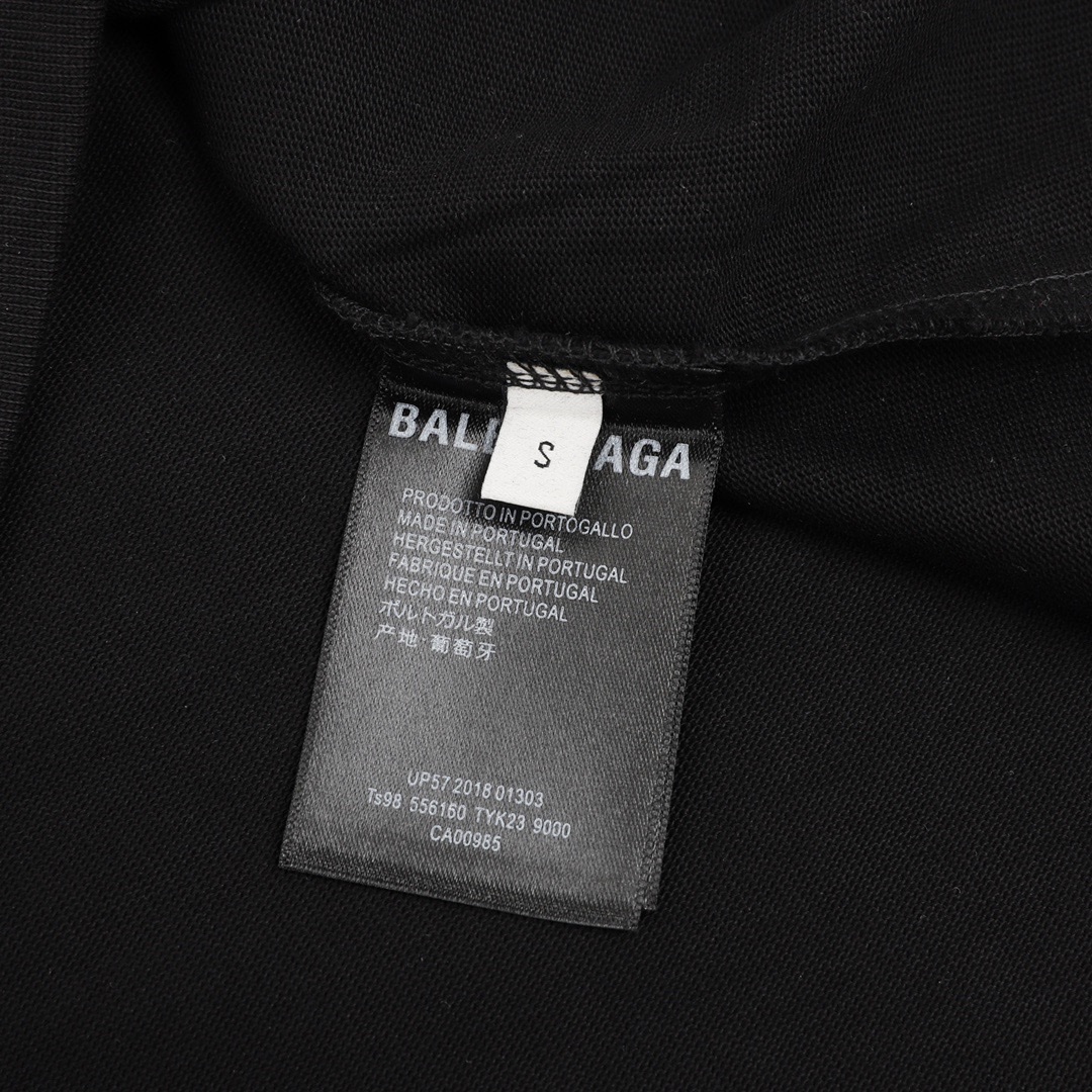【BALENCIAGA  公式旗艦店】バレンシアガ     Tシャツご好評に付き再入荷！