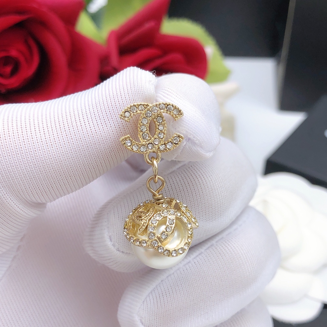 【CHANEL 】 シャネル   ファッションスタイルのイヤリング