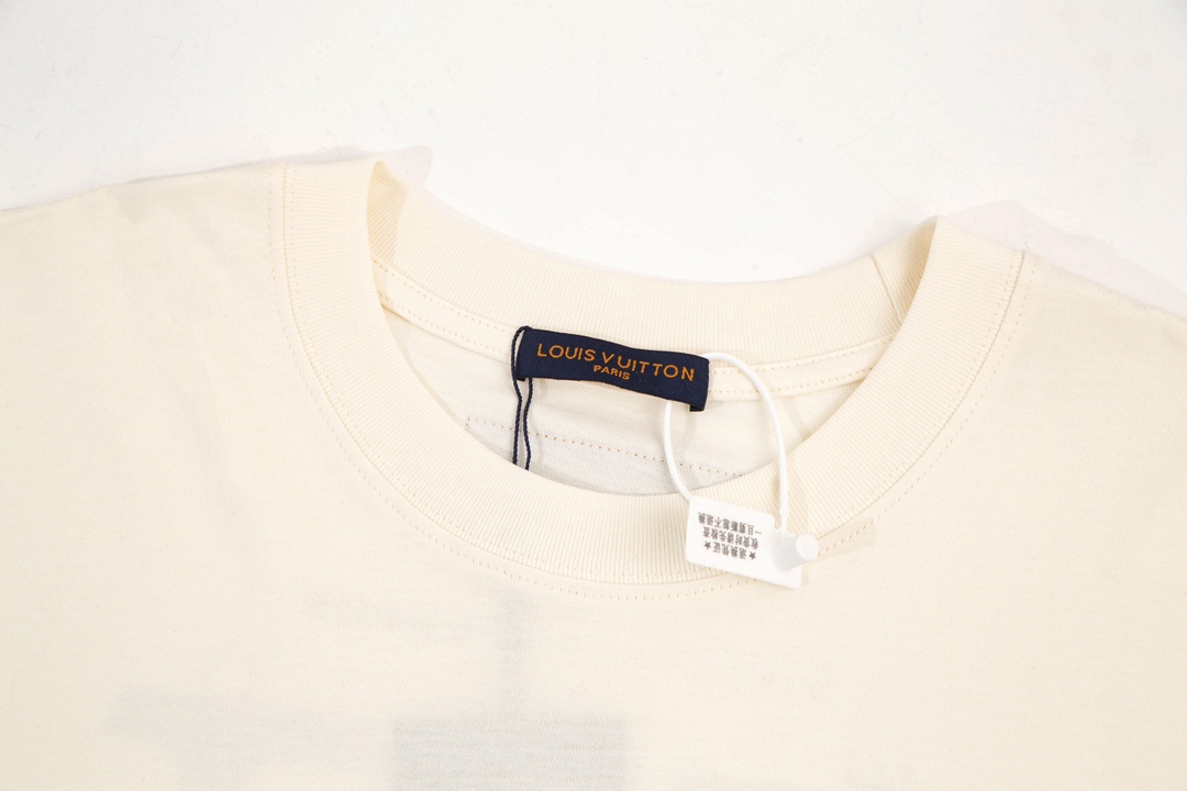 【2024】【LOUIS VUITTON  公式旗艦店】ルイヴィトン  Tシャツ  ご好評に付き再入荷！