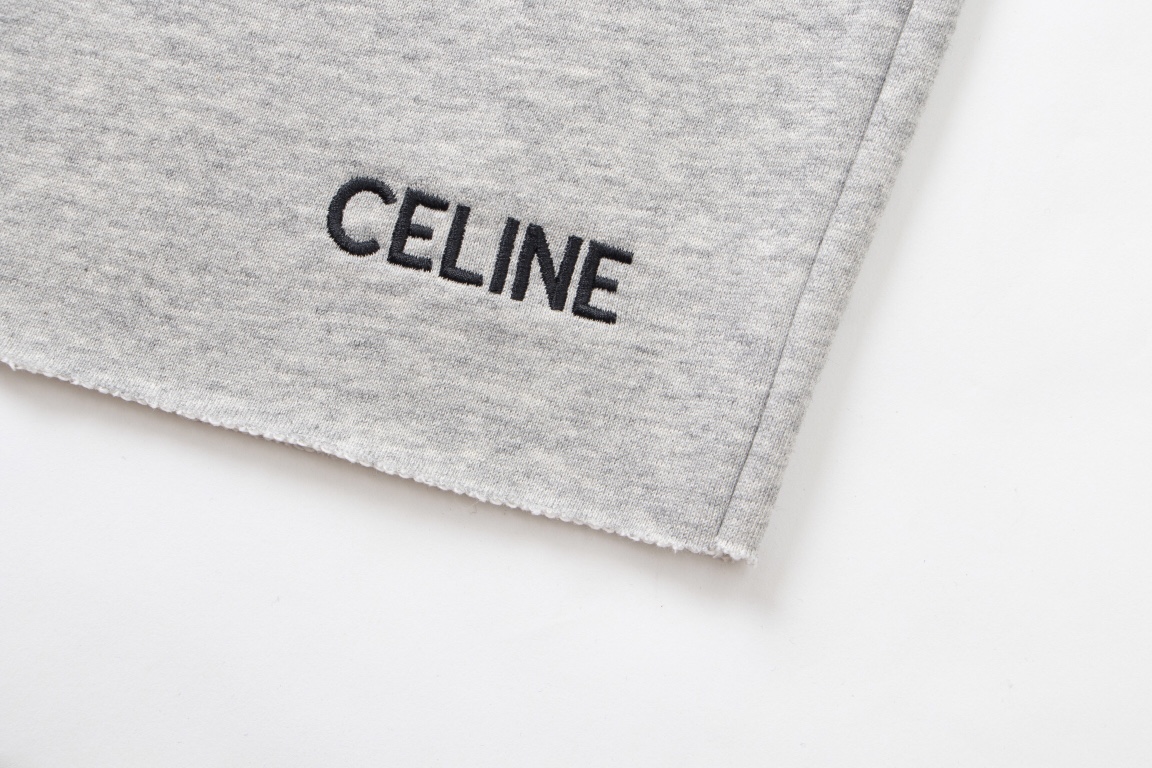 【CELINE 公式旗艦店】セリーヌ  ショートパンツご好評に付き再入荷！