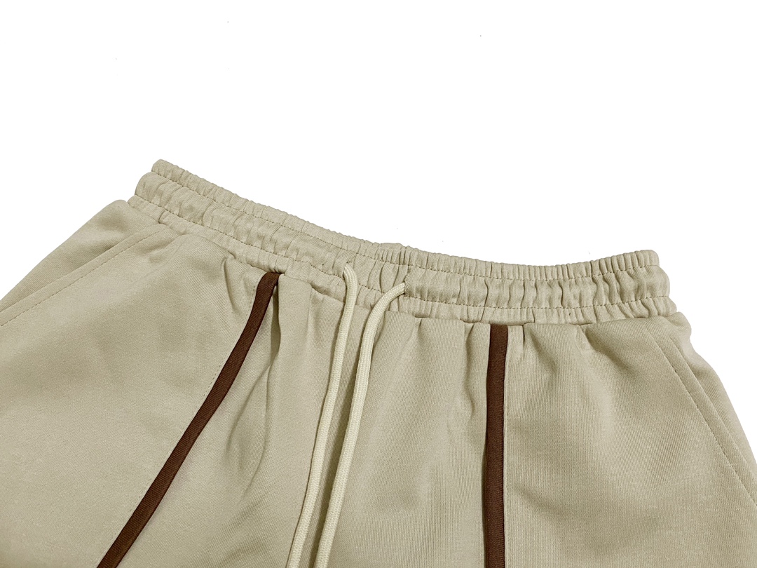 【BALENCIAGA  公式旗艦店】 バレンシアガ   ショートパンツ  ご好評に付き再入荷！