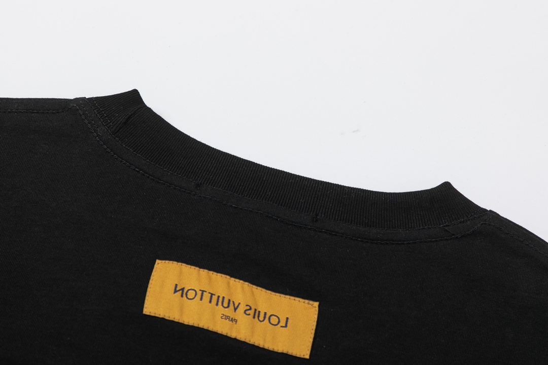 【2024】【LOUIS VUITTON  公式旗艦店】ルイヴィトン   Tシャツ ご好評に付き再入荷！