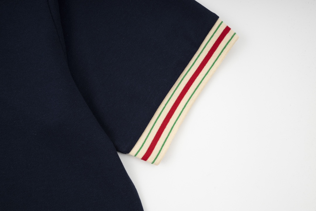 【GUCCI 公式旗艦店】クッチ  ポロシャツ   ご好評に付き再入荷！