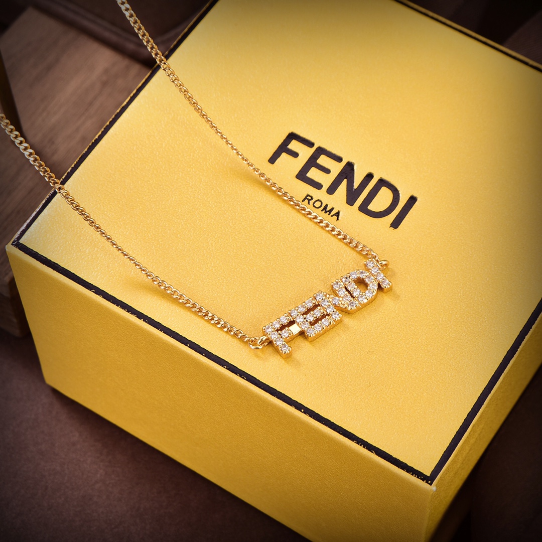【FENDI】ネックレス、新しいネックレス万能シンプルファッションオーナメント