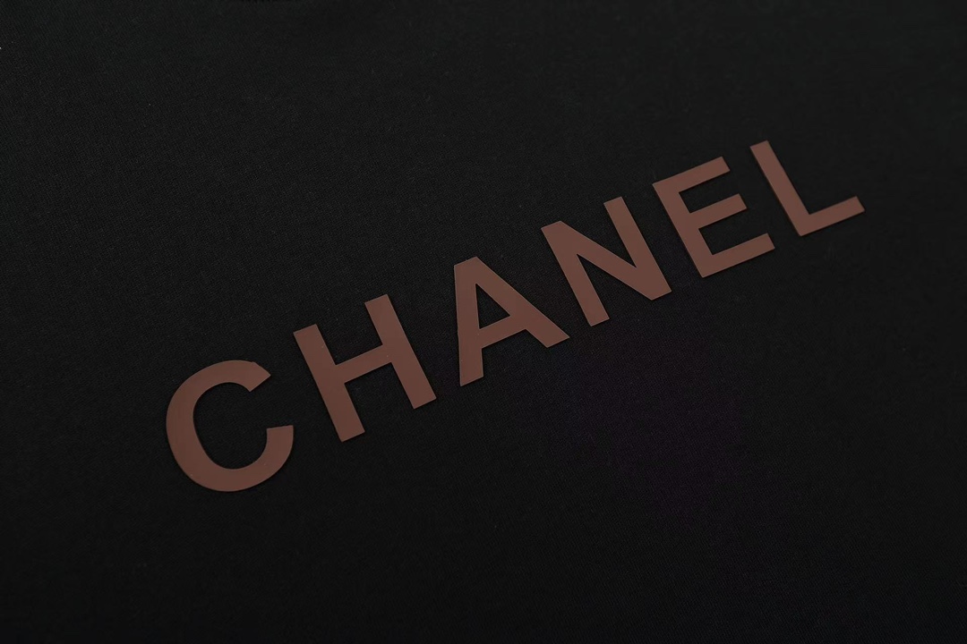 【CHANEL 公式旗艦店】シャネル   Tシャツ ご好評に付き再入荷！