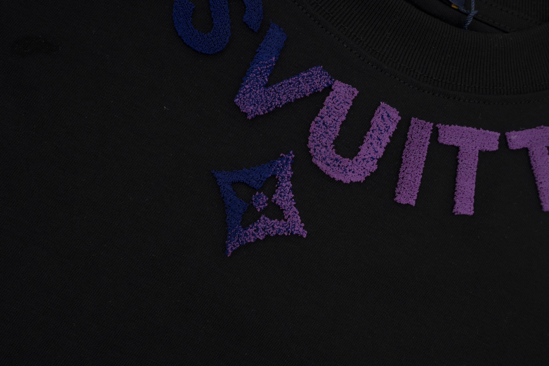 【LOUIS VUITTON  公式旗艦店】ルイヴィトン   Tシャツご好評に付き再入荷！