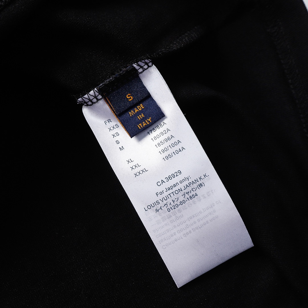 【2024】【LOUIS VUITTON 公式旗艦店】ルイヴィトン  Tシャツ   ご好評に付き再入荷！