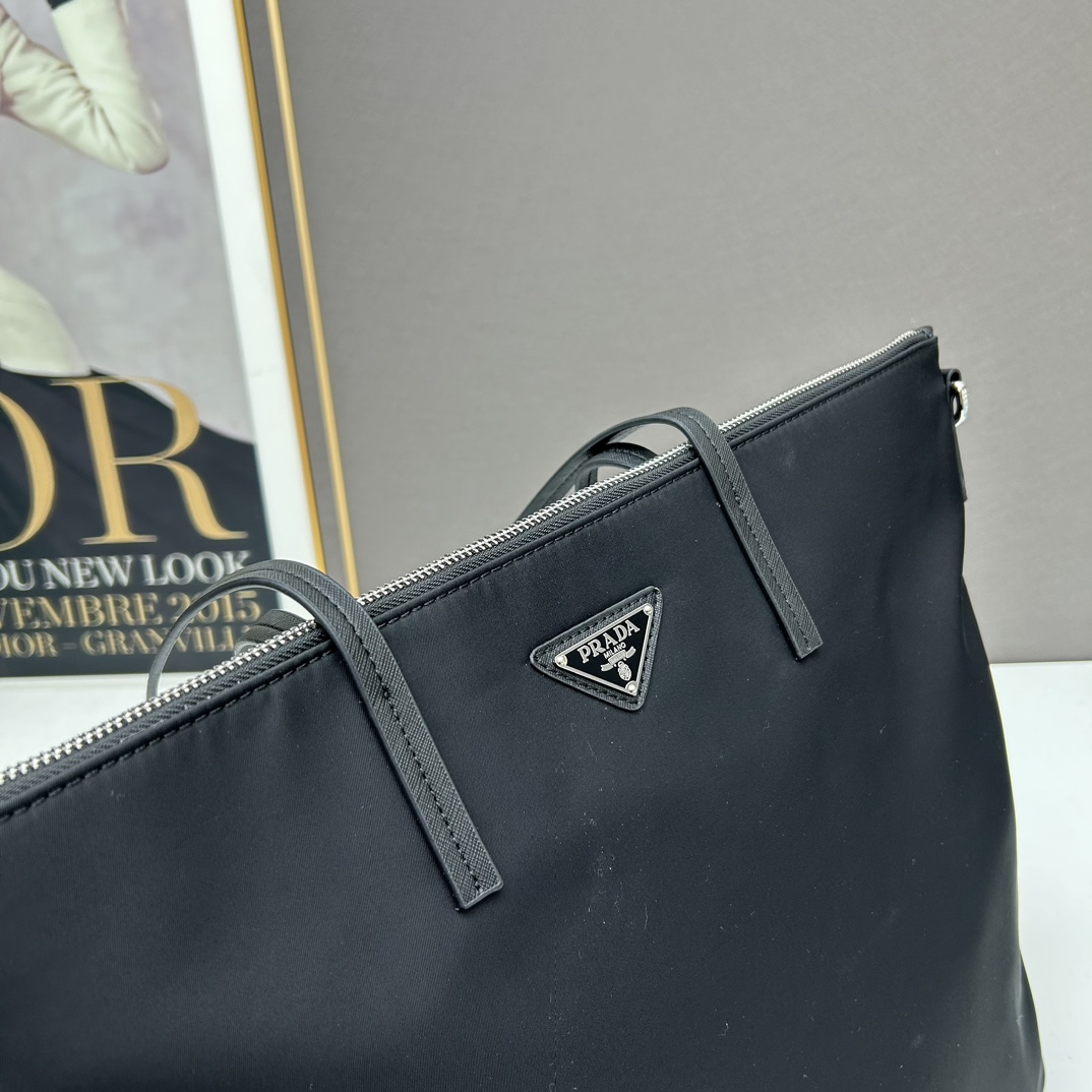 【2024】【PRADA  公式旗艦店】プラダ  ハンドバッグ 当日出荷 好評に付き再入荷36*34*13CM