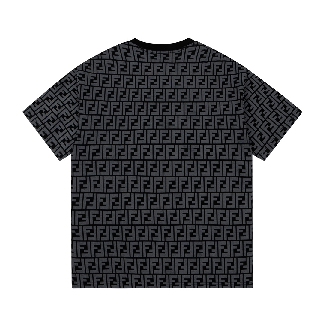 【FENDI  公式旗艦店】フェンディ   Tシャツ ご好評に付き再入荷！