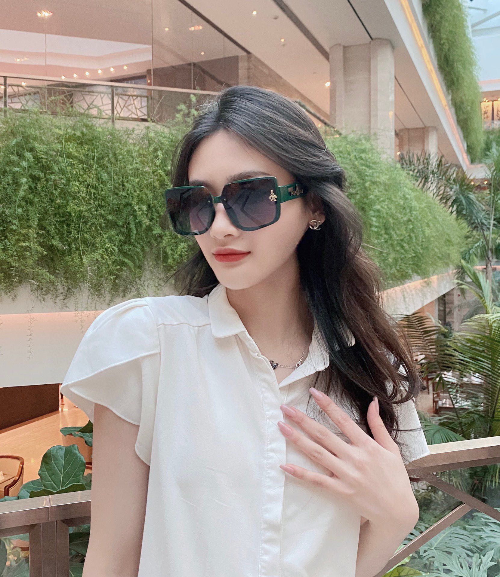 PRADA(プラダ) サングラス