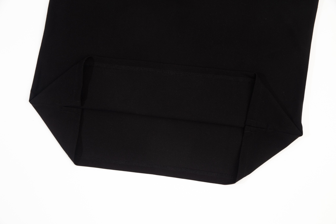 【DIOR 公式旗艦店】ディオール  ポロシャツ ご好評に付き再入荷！