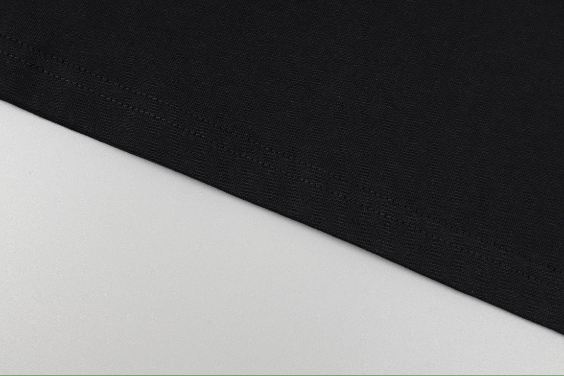 【LOUIS VUITTON 公式旗艦店】  ルイヴィトン Tシャツ ご好評に付き再入荷！