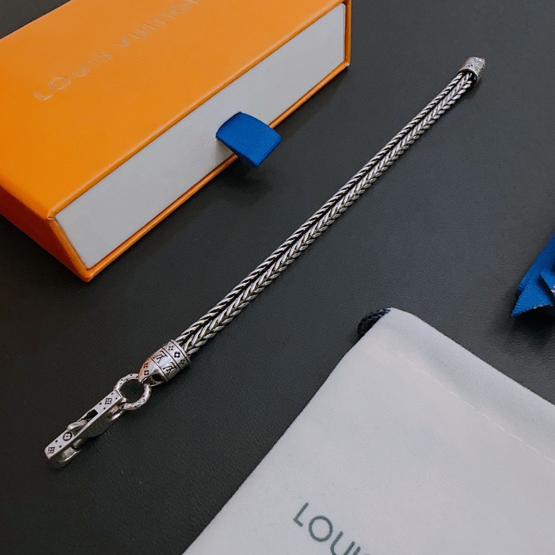 【LOUIS VUITTON】ブレスレット、ファッションシンプルなスタイル