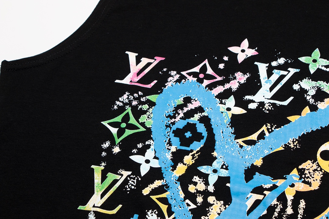 【2024】LV【LOUIS VUITTON 公式旗艦店】 ルイヴィトン   ノースリーブベスト   ご好評に付き再入荷！