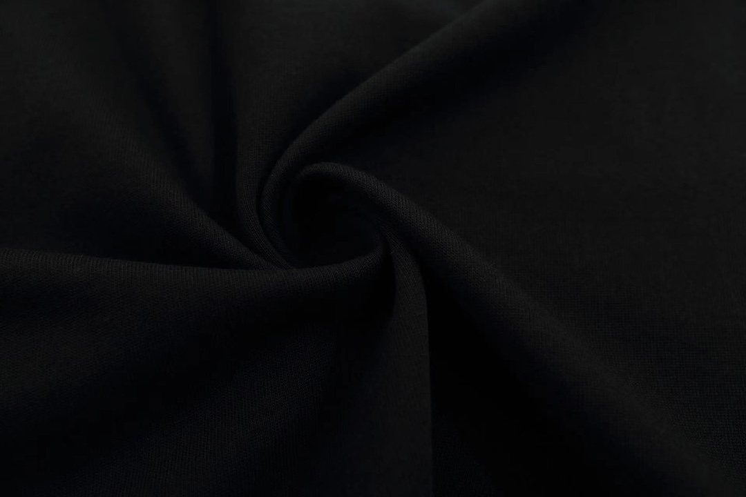 【2024】【CELINE  公式旗艦店】セリーヌ  Tシャツ ご好評に付き再入荷！