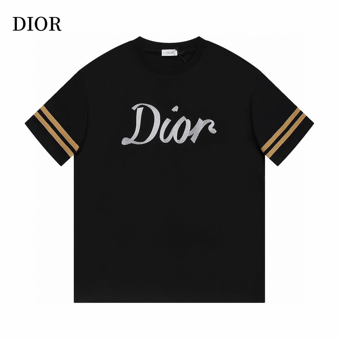 【DIOR 公式旗艦店】ディオール    Tシャツ ご好評に付き再入荷！