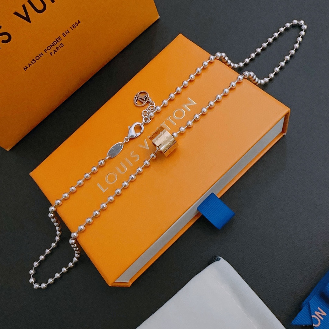 【2024】【LOUIS VUITTON】ネックレス、新しいネックレス万能シンプルファッションオーナメント