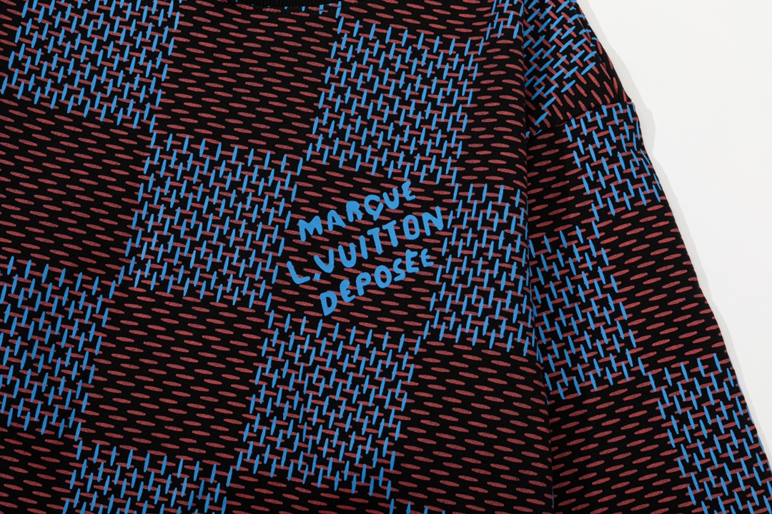 【LOUIS VUITTON  公式旗艦店】ルイヴィトン 丸首の衛衣 ご好評に付き再入荷！