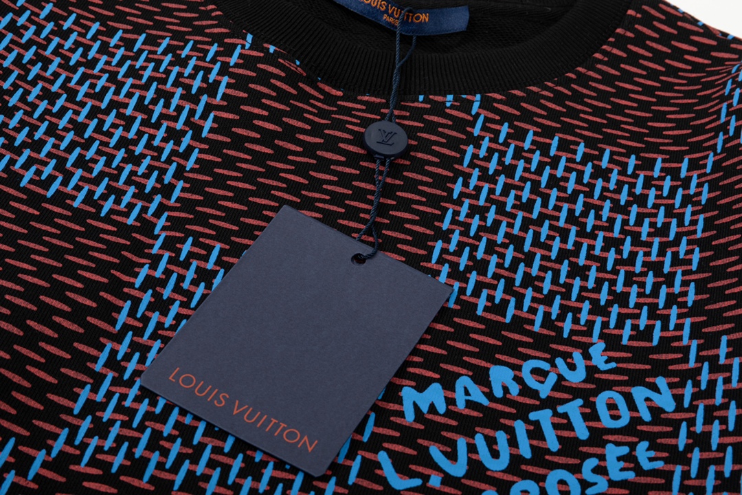 【LOUIS VUITTON  公式旗艦店】ルイヴィトン 丸首の衛衣 ご好評に付き再入荷！