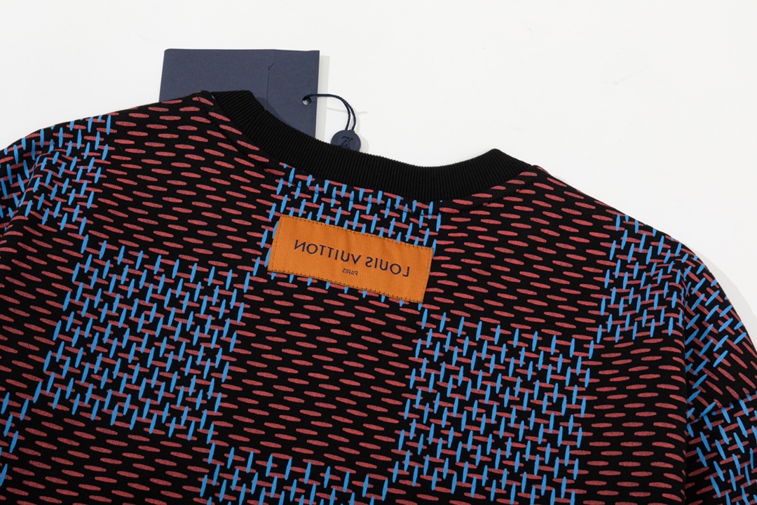 【LOUIS VUITTON  公式旗艦店】ルイヴィトン 丸首の衛衣 ご好評に付き再入荷！