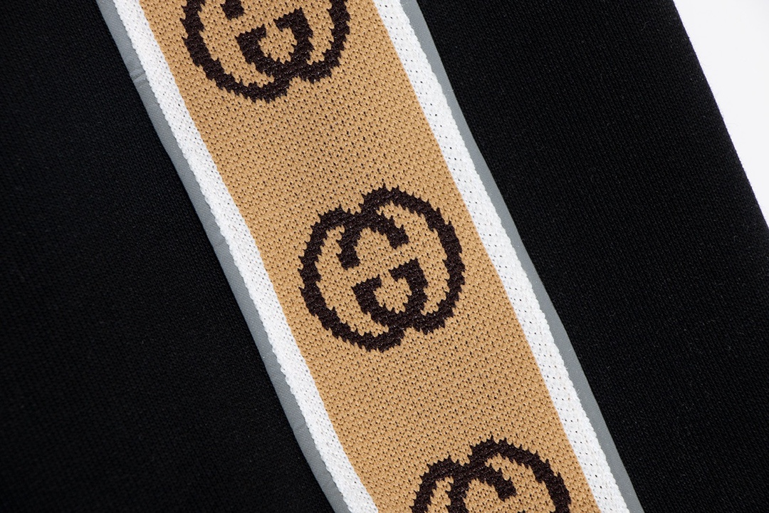 【GUCCI  公式旗艦店】グッチ  パーカー スウェットご好評に付き再入荷！