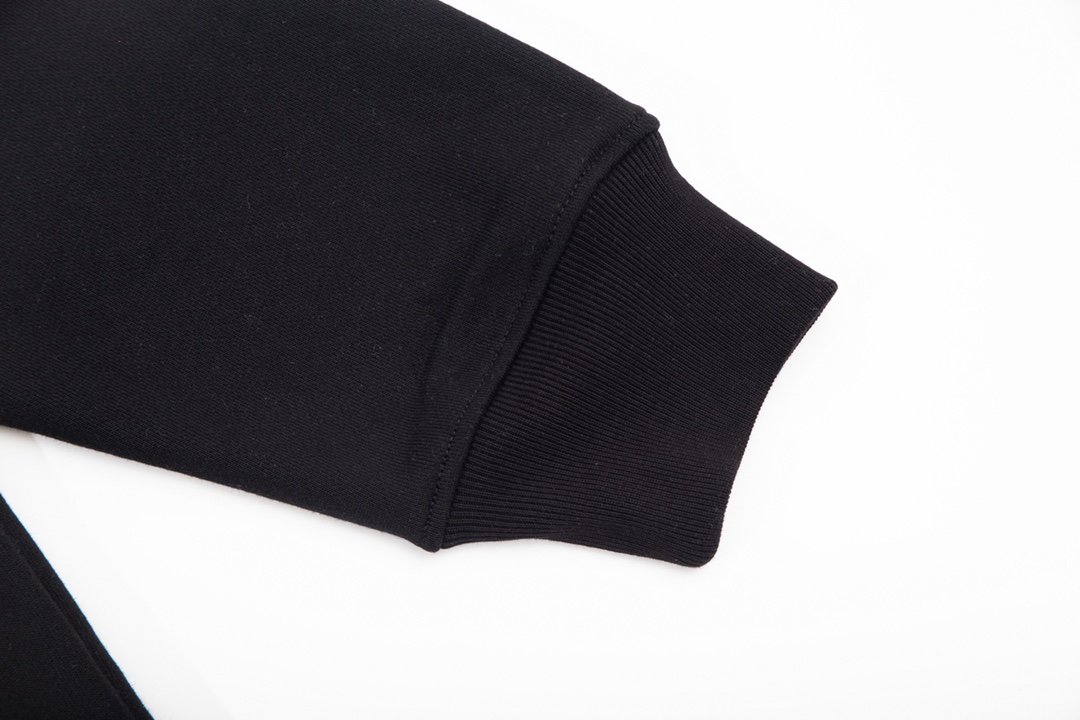 【2024】【LOEWE 公式旗艦店】ロエベ  パーカー スウェットご好評に付き再入荷！