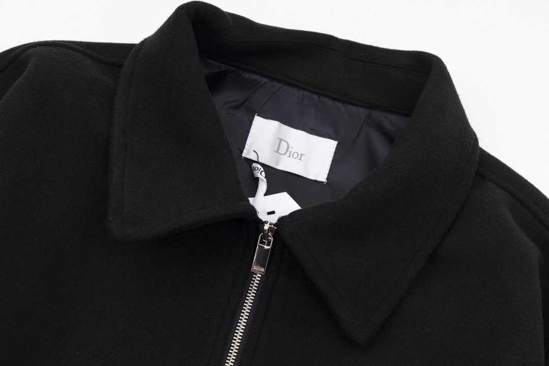 【DIOR  公式旗艦店】ディオールベースボールジャケット 好評に付き再入荷！